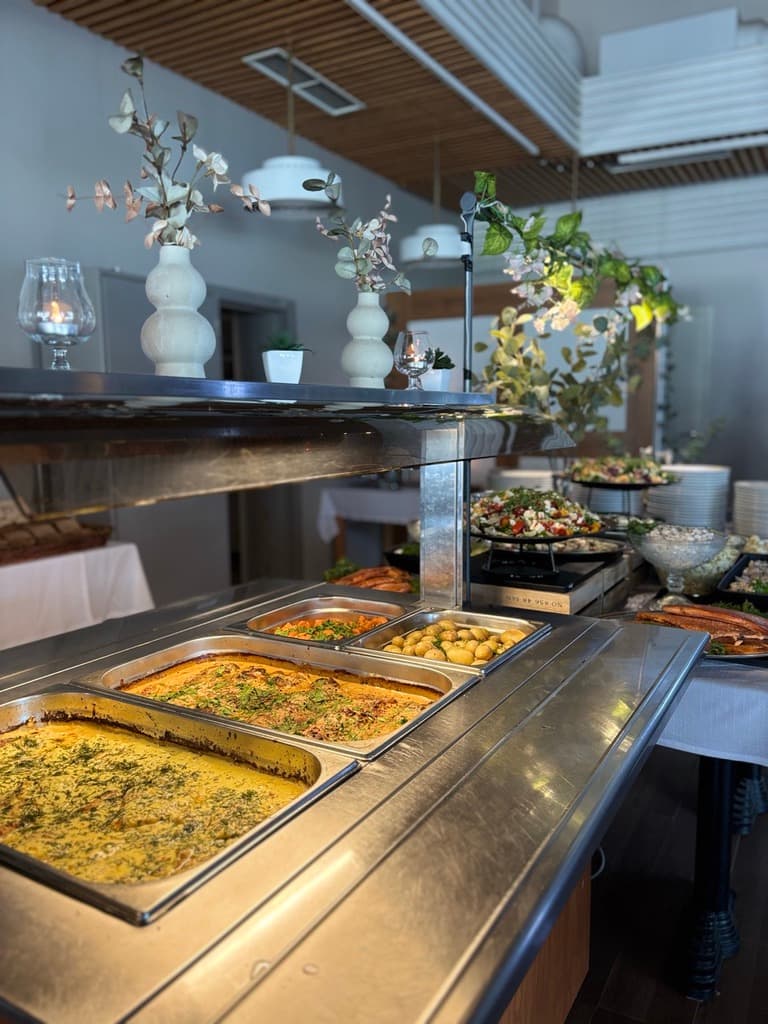 Lounasbuffet